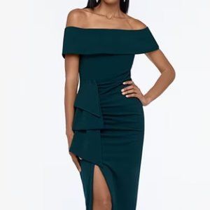 Holiday Xscape Off the Shoulder Ruched Waist Scuba Crepe Gown Size 8